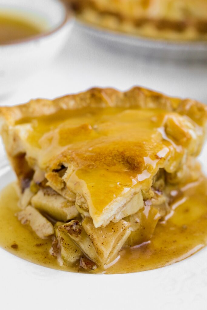caramel apple pie