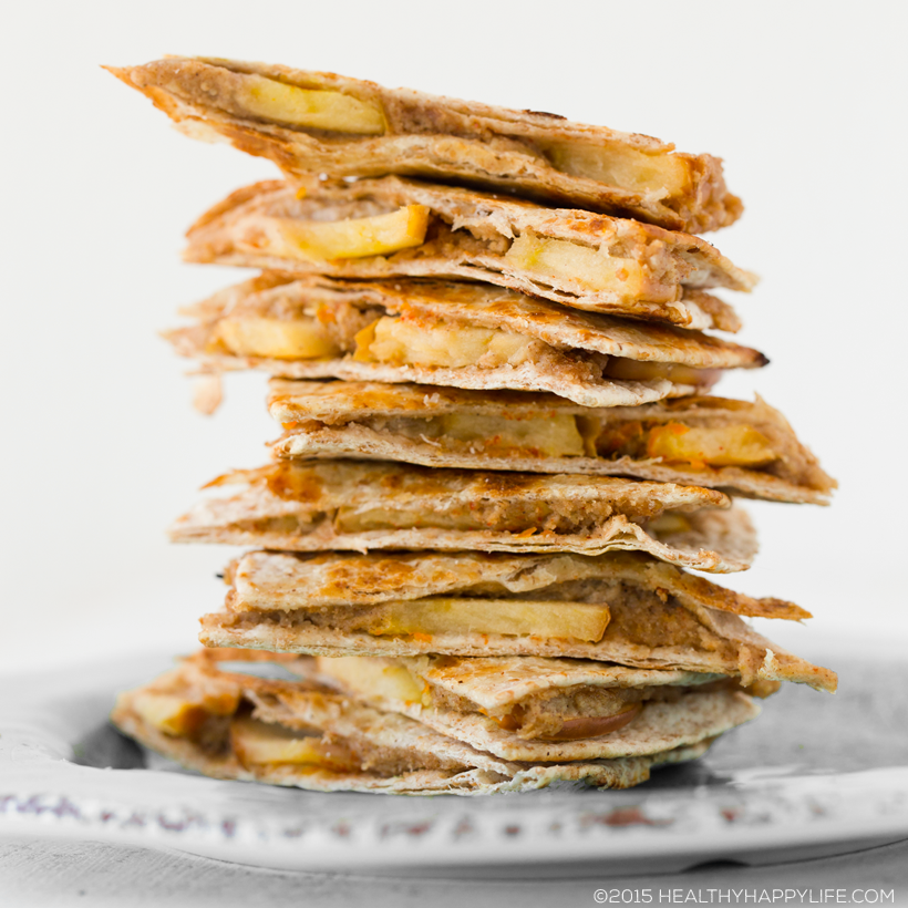 2015_09_13_apple-fall-snacks_9999_129apple-turnover-trianglesapple-fall820w.png