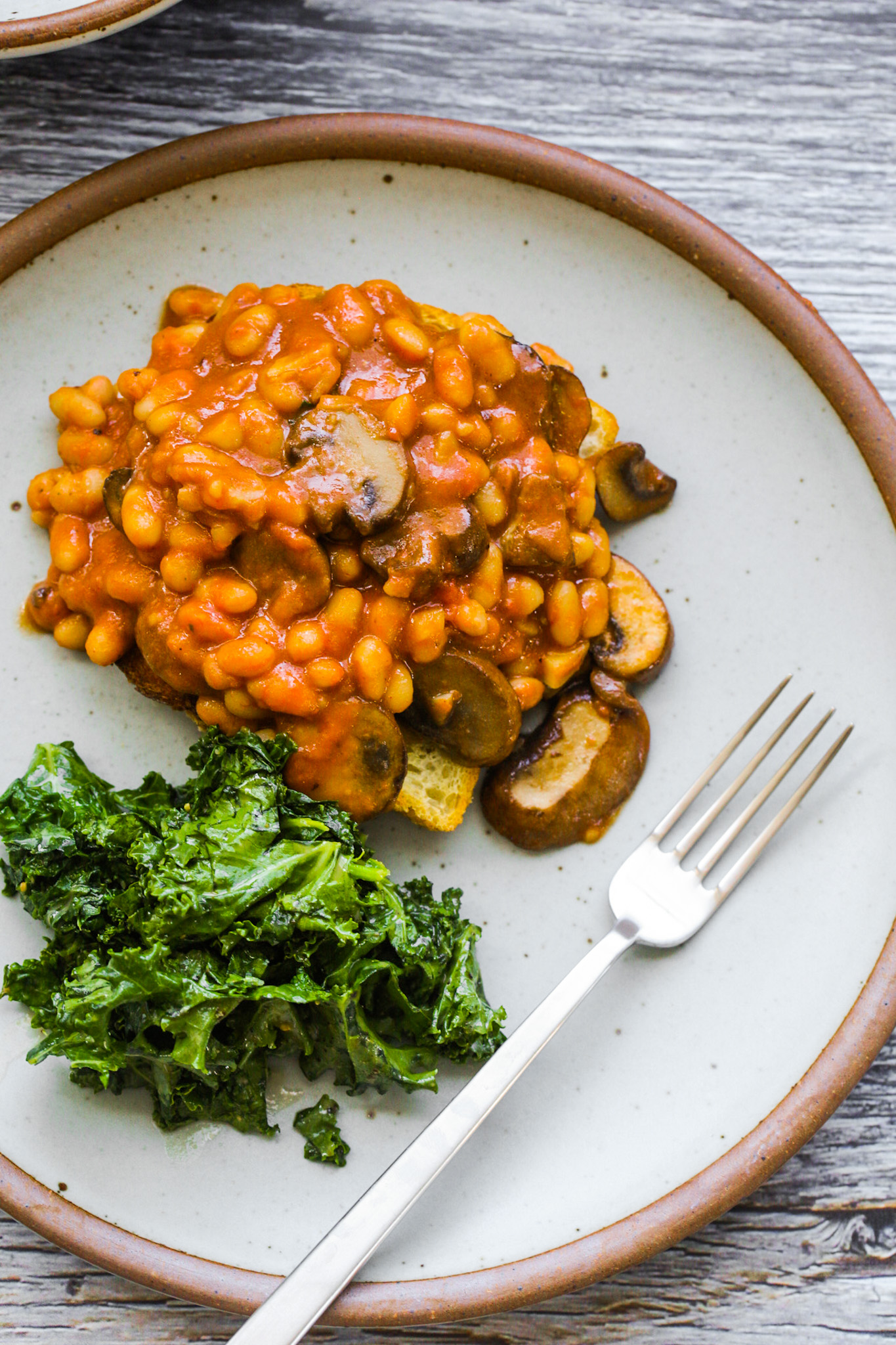 beans on toast and kale