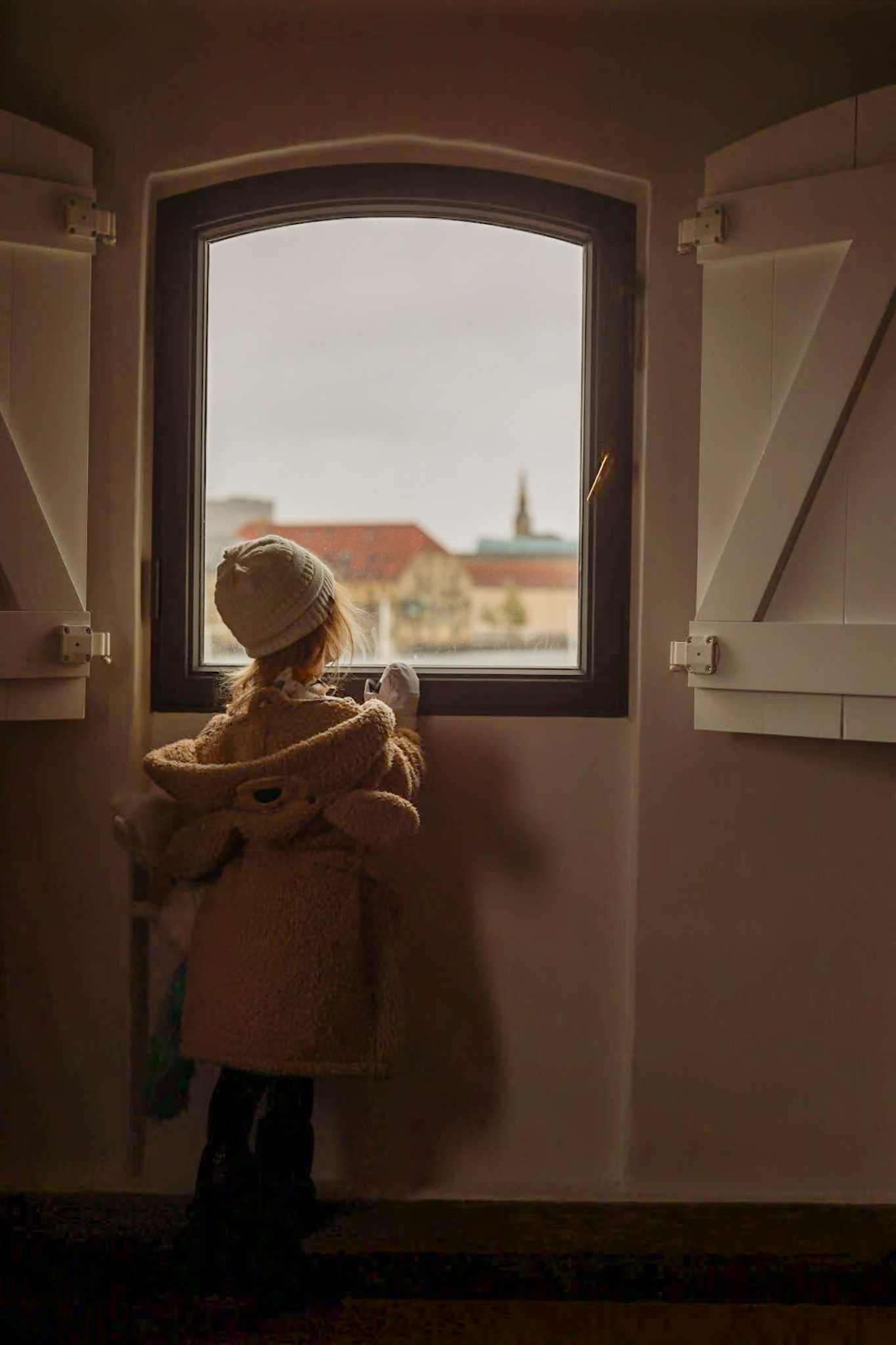 71 nyhavn hotel window