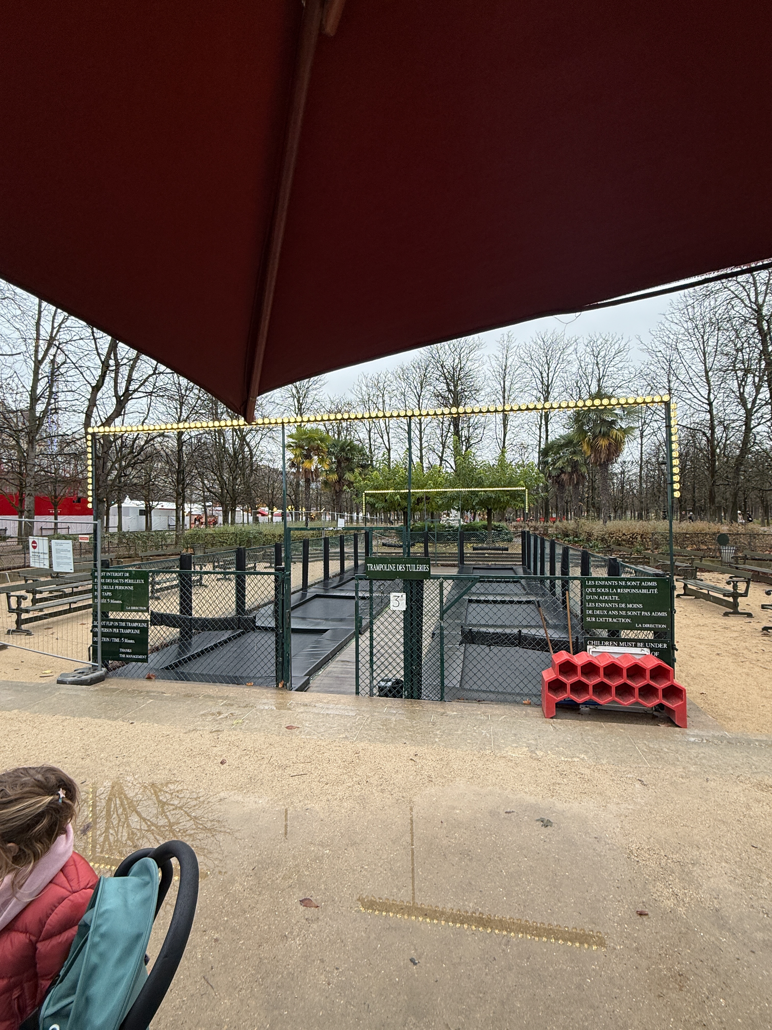 playground Tuileries trampolines